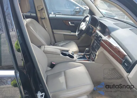 2012 Mercedes-Benz Glk 350 4Matic z USA, uszkodzony, nr VIN WDCGG8HB2CF934199